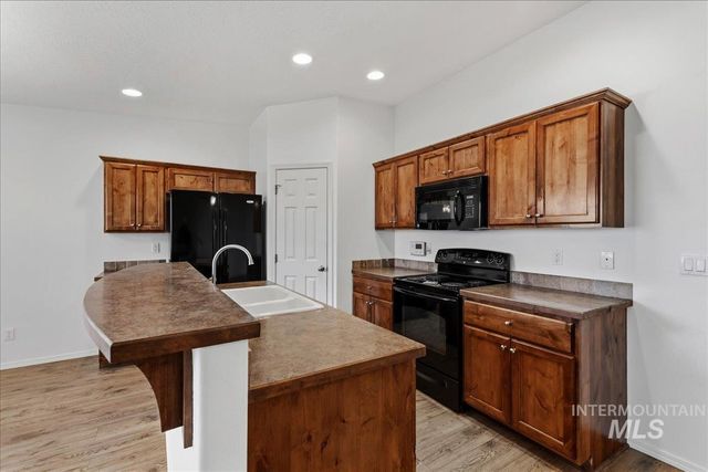4704 Gala Avenue, Caldwell, ID 83607