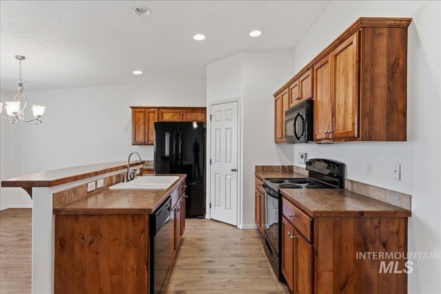 4704 Gala Avenue, Caldwell, ID 83607