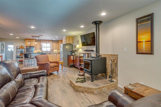 601 County Road 352, Carbon, TX 76435