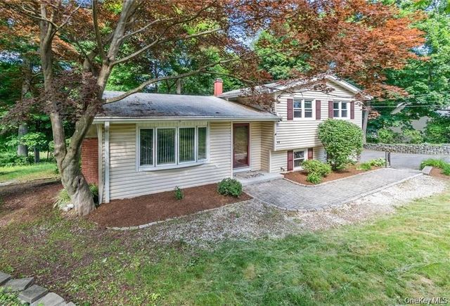 46 Midland Avenue, Central Valley, NY 10917