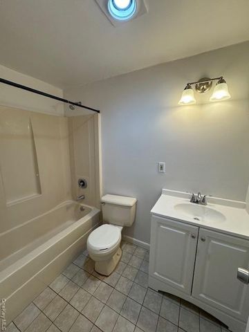 46 Midland Avenue, Central Valley, NY 10917