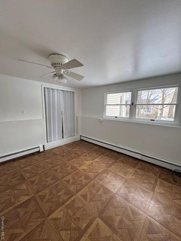 46 Midland Avenue, Central Valley, NY 10917