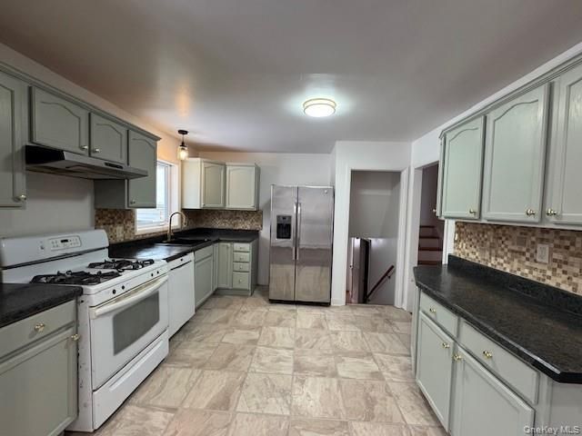 46 Midland Avenue, Central Valley, NY 10917