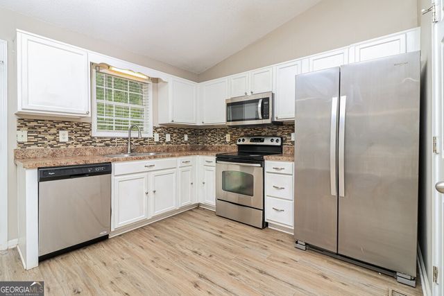 111 Hunter Place, Dallas, GA 30132