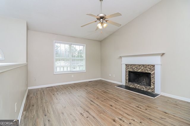 111 Hunter Place, Dallas, GA 30132