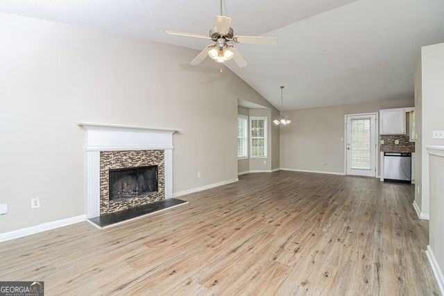 111 Hunter Place, Dallas, GA 30132