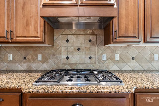 1703 W Par Ct., Eagle, ID 83616