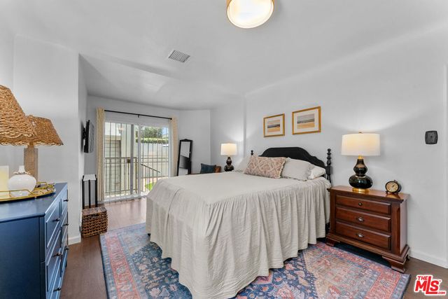 1262 W 80th Street, Los Angeles, CA 90044