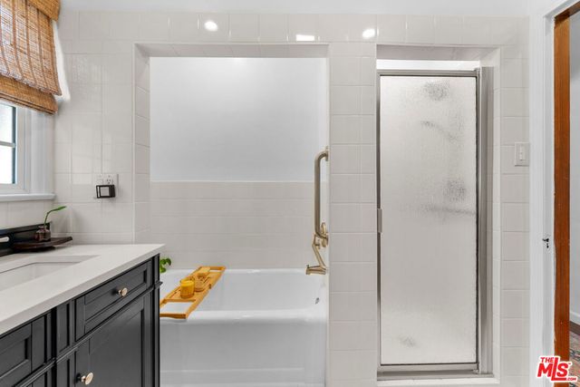 1262 W 80th Street, Los Angeles, CA 90044
