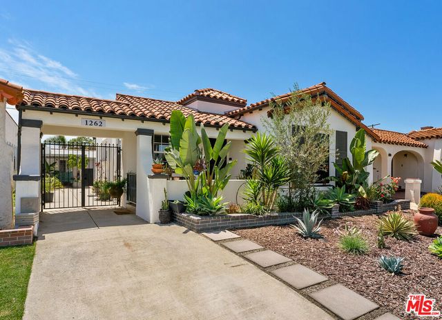 1262 W 80th Street, Los Angeles, CA 90044
