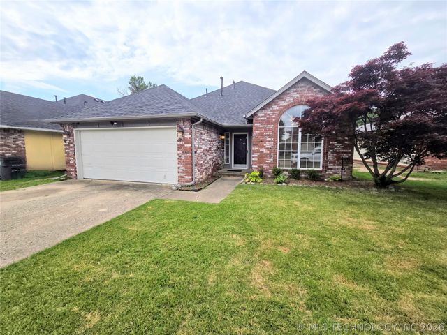 5216 E 90th Street, Tulsa, OK 74137