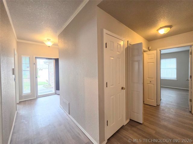 5216 E 90th Street, Tulsa, OK 74137