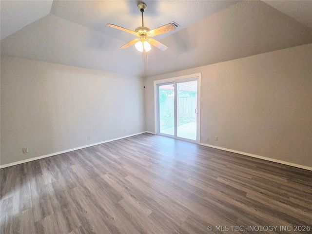 5216 E 90th Street, Tulsa, OK 74137