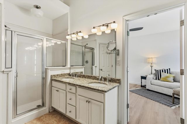 1182 ISLE VIEW DR, Memphis, TN 38103