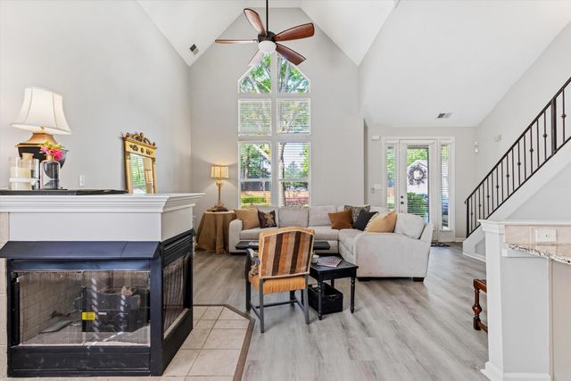 1182 ISLE VIEW DR, Memphis, TN 38103