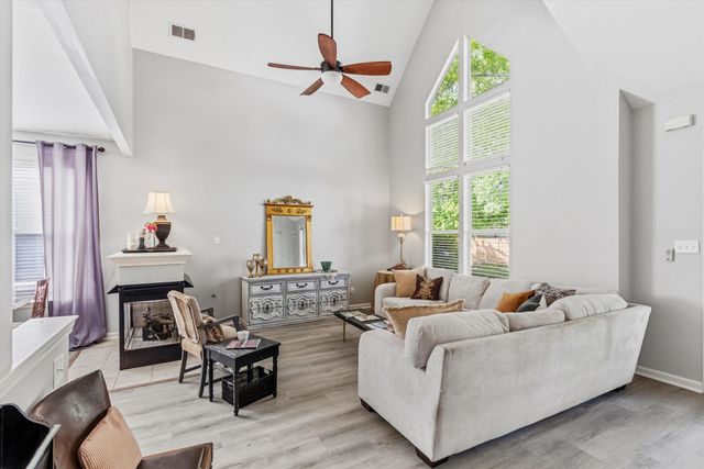 1182 ISLE VIEW DR, Memphis, TN 38103