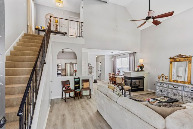 1182 ISLE VIEW DR, Memphis, TN 38103