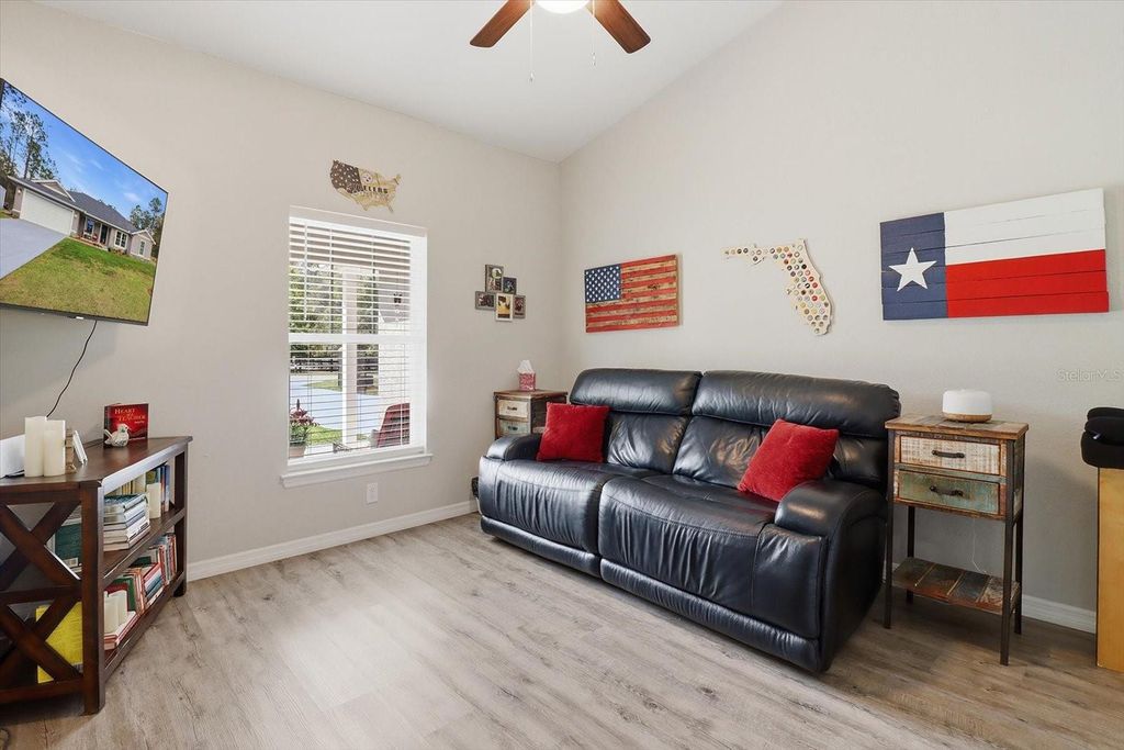 Image 13 of property listing at 8199 SW 129TH TERRACE ROAD, Dunnellon, FL 34432