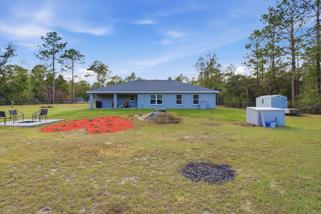 Image 36 of property listing at 8199 SW 129TH TERRACE ROAD, Dunnellon, FL 34432