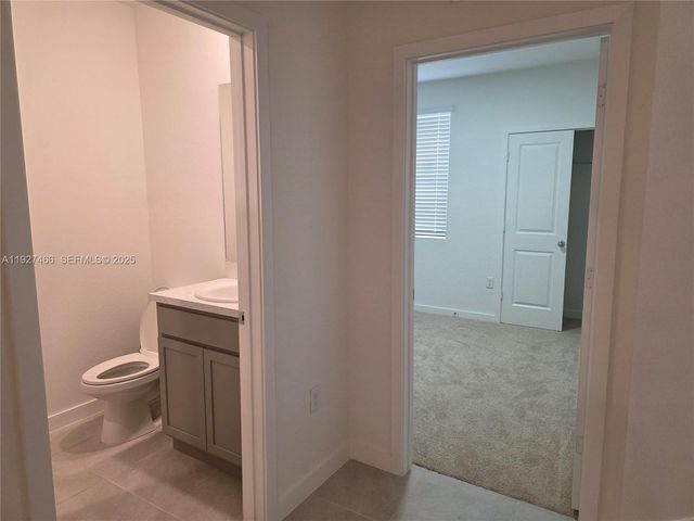 271 NE 16th St 271, Florida City, FL 33034