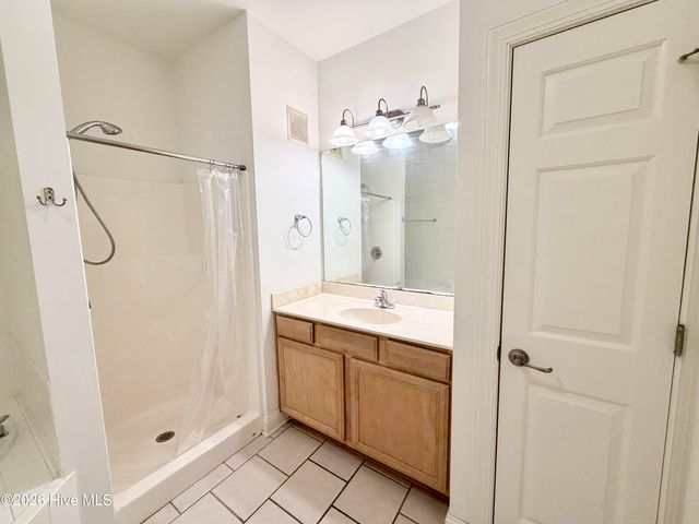 1936 Tara Court 104, Greenville, NC 27858