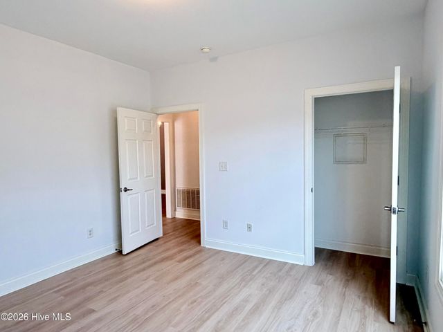 1936 Tara Court 104, Greenville, NC 27858