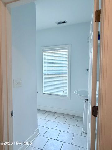 1936 Tara Court 104, Greenville, NC 27858