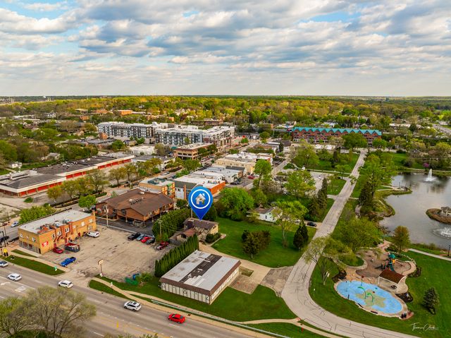 4703 Garfield Avenue, Lisle, IL 60532