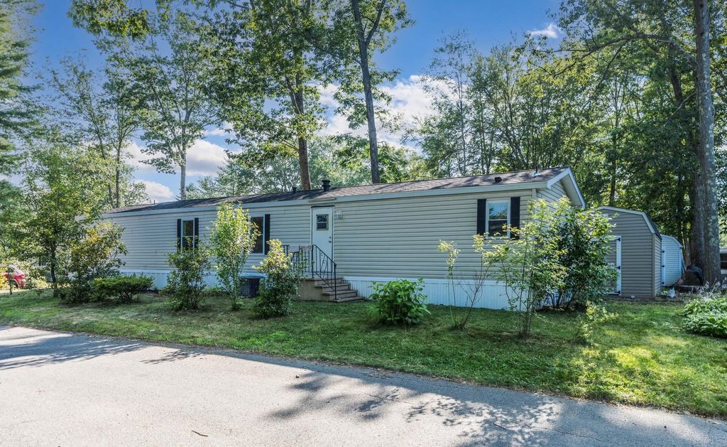 311 Friar Tuck Drive, Exeter, NH 03833