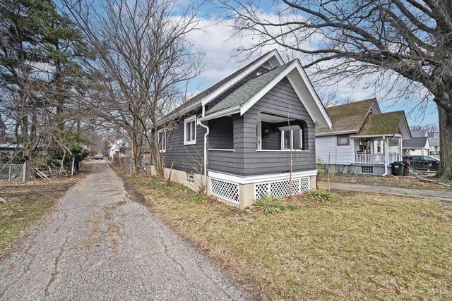 1838 De Armand Avenue, North College Hill, OH 45239