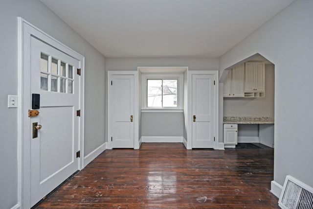 1838 De Armand Avenue, North College Hill, OH 45239