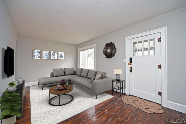 1838 De Armand Avenue, North College Hill, OH 45239