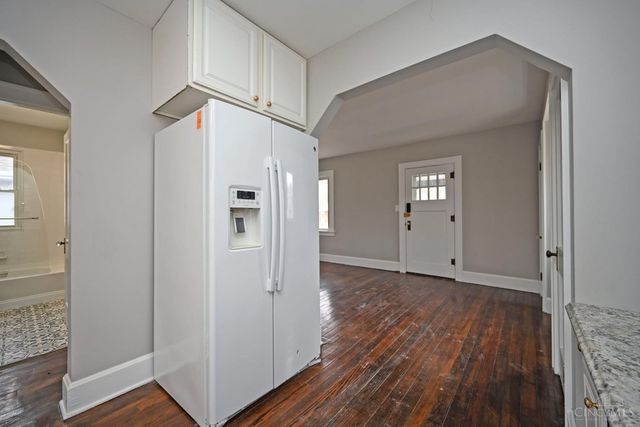 1838 De Armand Avenue, North College Hill, OH 45239