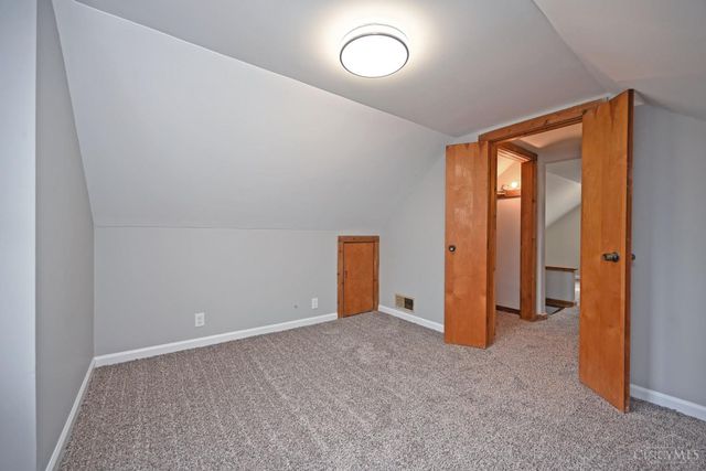 1838 De Armand Avenue, North College Hill, OH 45239