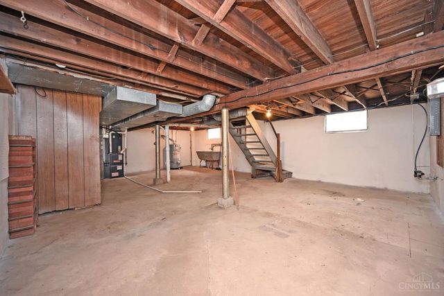 1838 De Armand Avenue, North College Hill, OH 45239