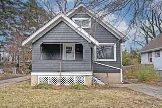 1838 De Armand Avenue, North College Hill, OH 45239