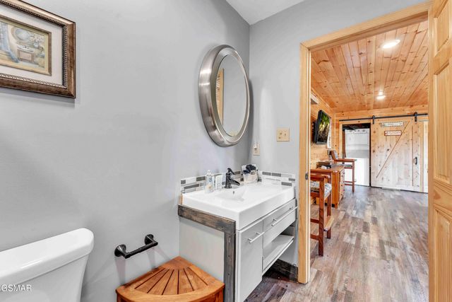 634 Stockton Drive, Sevierville, TN 37876