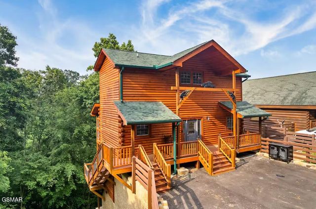 634 Stockton Drive, Sevierville, TN 37876