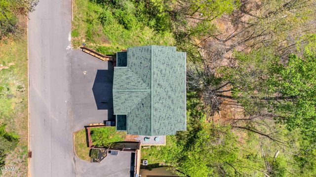 634 Stockton Drive, Sevierville, TN 37876