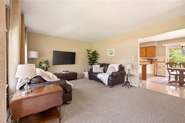 6065 Independence Way, Ontario, NY 14519