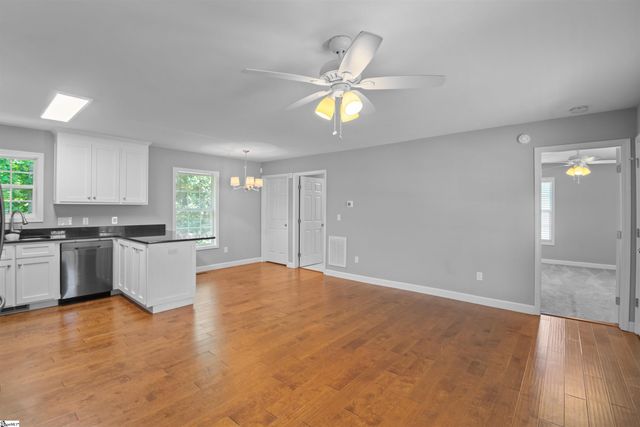 119 Nicholas Court, Easley, SC 29640