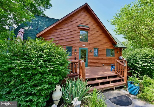 8051 OLD RECEIVER RD, Frederick, MD 21702