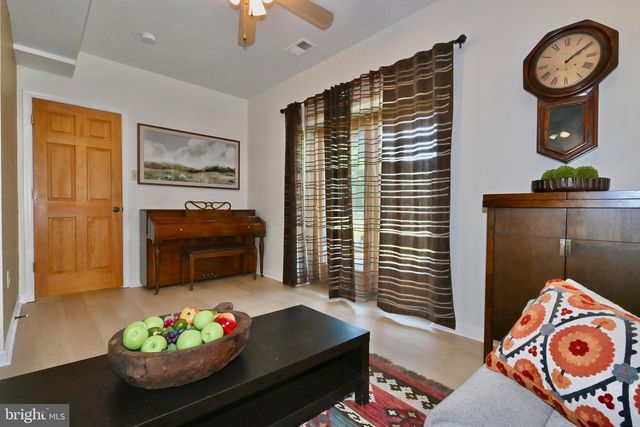 8051 OLD RECEIVER RD, Frederick, MD 21702