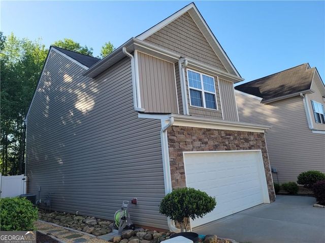 573 Arrowhead Drive, Dallas, GA 30132