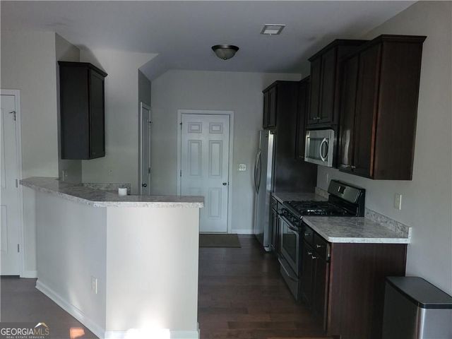 573 Arrowhead Drive, Dallas, GA 30132