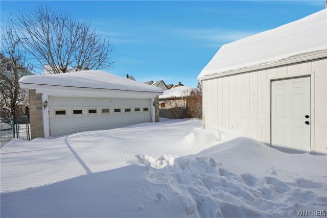 36 Krakow Street, Buffalo, NY 14206