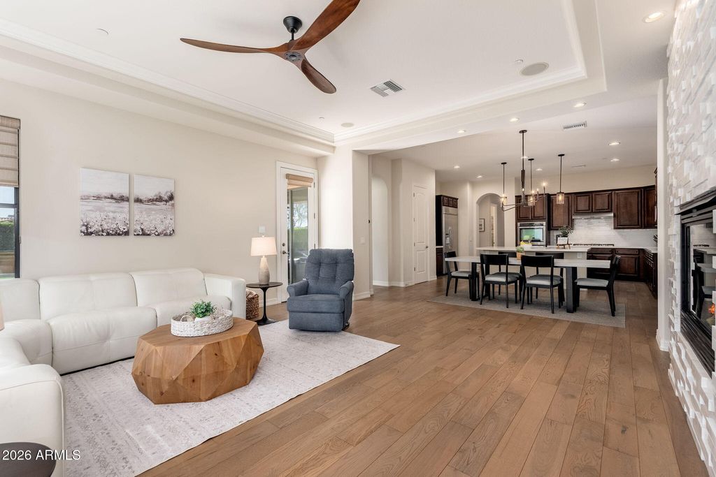 Image 12 of property listing at 9705 E MOUNTAIN PEAK Drive, Scottsdale, AZ 85255