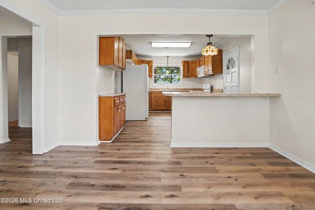 805 Bouslog Street, Bay Saint Louis, MS 39520