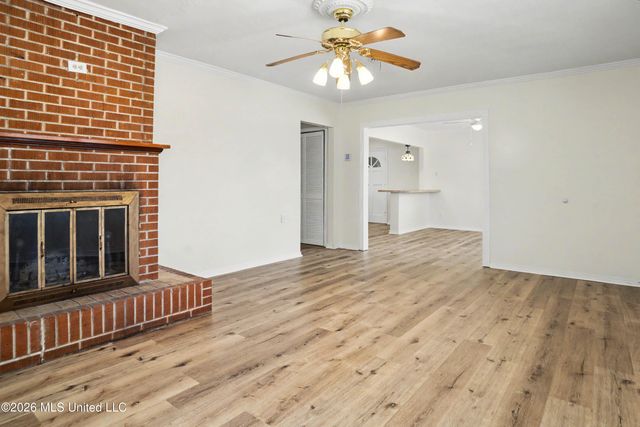 805 Bouslog Street, Bay Saint Louis, MS 39520