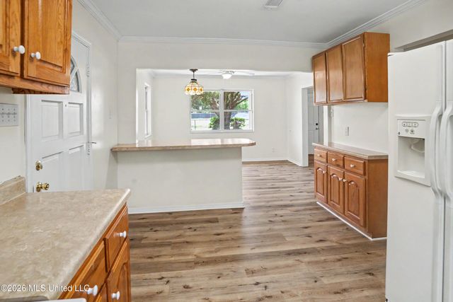 805 Bouslog Street, Bay Saint Louis, MS 39520